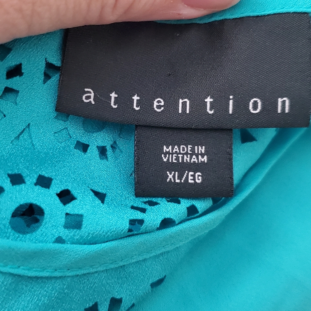 🌟 3 for $15 Deal! 🌟Attention blue green short sleeve blouse XL - Picture 7 of 8